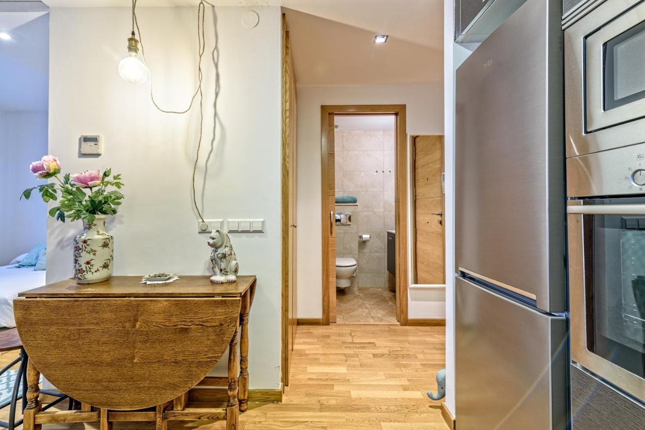 شقة Tata'S House, Junto Playa Y Barcelona Centro ماسنو المظهر الخارجي الصورة